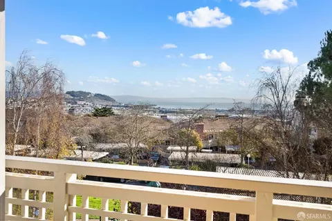 806 Red Leaf Ct, San Francisco, CA 94134