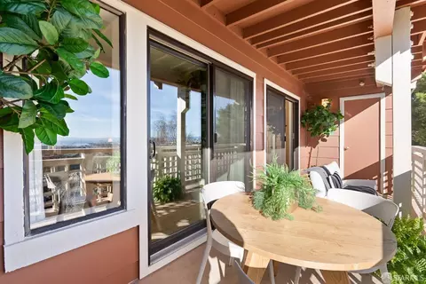 806 Red Leaf Ct, San Francisco, CA 94134 photo 5