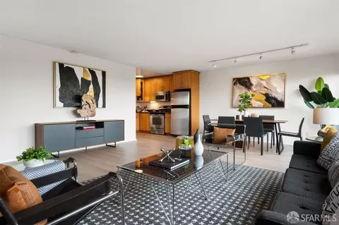 655 Corbett Ave #A, San Francisco, CA 94114 photo 3