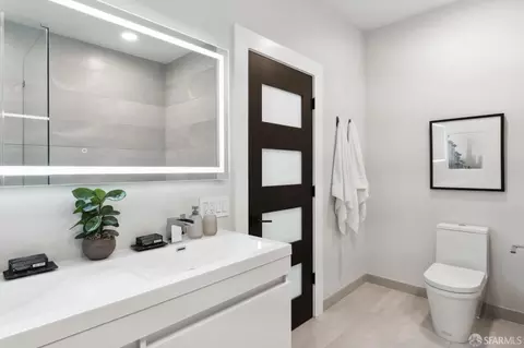 Bath - 1914 Webster St, San Francisco, CA 94115 photo 5 of 6