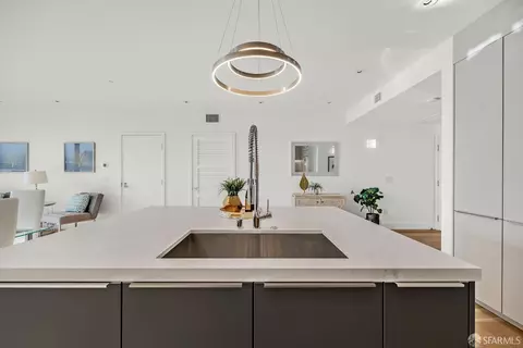 1805 Buchanan St #1A, San Francisco, CA 94115