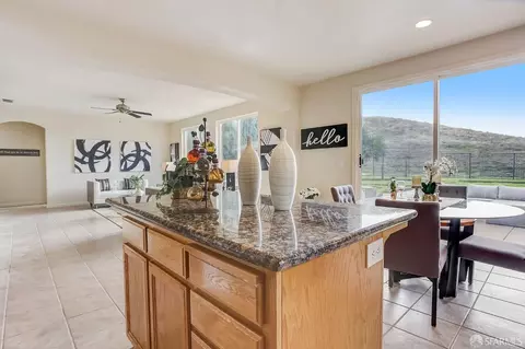 2486 Bluerock Dr, Antioch, CA 94531 photo 18