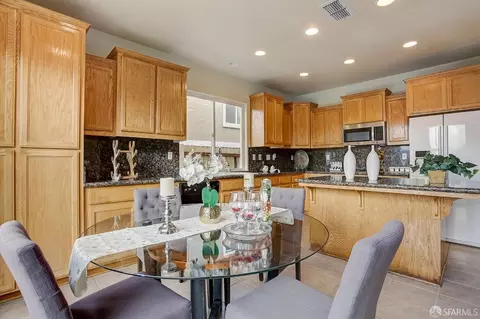 2486 Bluerock Dr, Antioch, CA 94531 photo 22