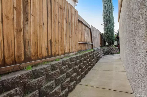 2486 Bluerock Dr, Antioch, CA 94531 photo 72