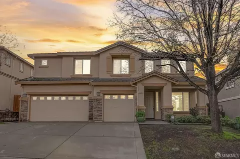 2486 Bluerock Dr, Antioch, CA 94531
