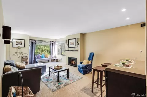 85 Ora Way #E207, San Francisco, CA 94131