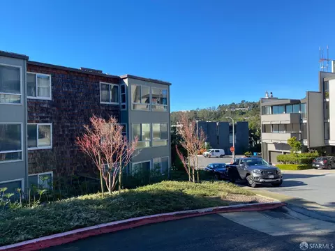 255 Red Rock Way #307H, San Francisco, CA 94131