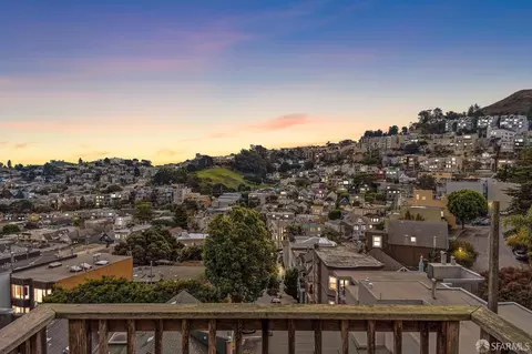 5 Mars St, San Francisco, CA 94114 photo 2
