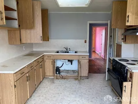 980 Key Ave, San Francisco, CA 94124 photo 5