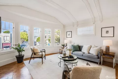 Living - 209 Broad St, San Francisco, CA 94112 photo 2 of 6