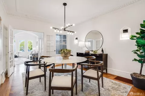 Dining - 209 Broad St, San Francisco, CA 94112 photo 2 of 4