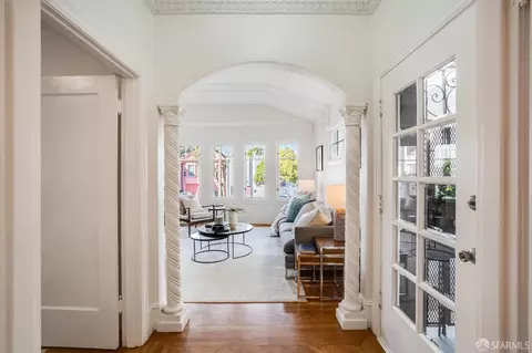 Entry Way - 209 Broad St, San Francisco, CA 94112 photo 1 of 1