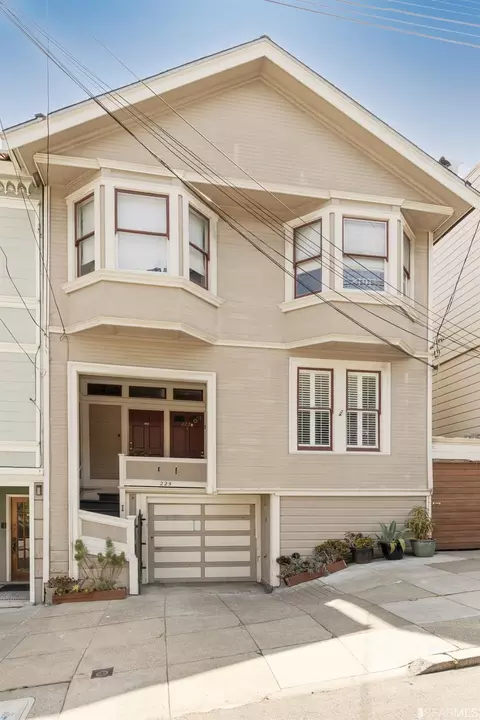 225 Diamond St, San Francisco, CA 94114