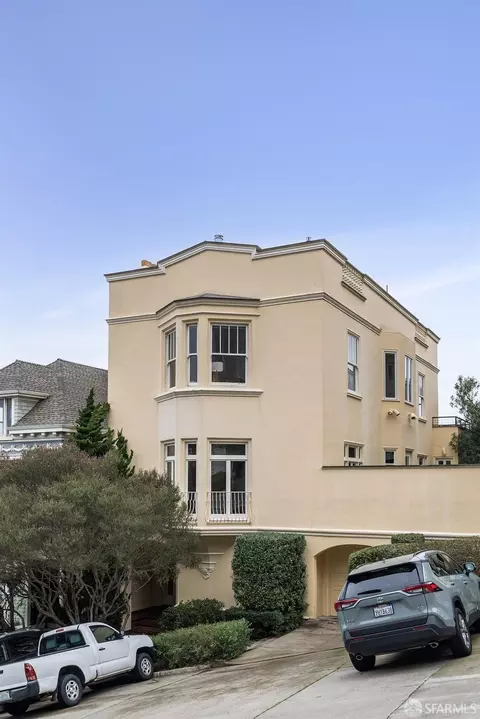 2536 Baker St, San Francisco, CA 94123 photo 2