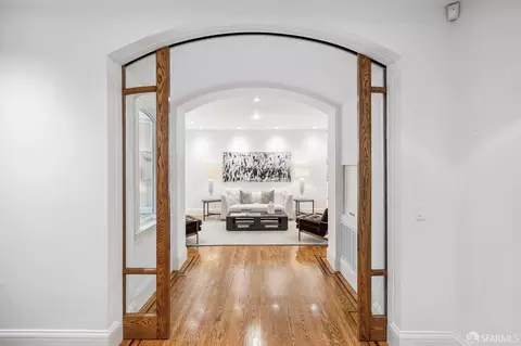 2536 Baker St, San Francisco, CA 94123 photo 50