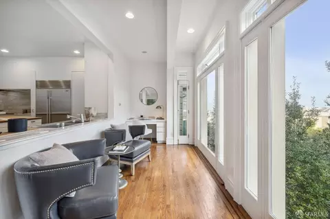 2536 Baker St, San Francisco, CA 94123 photo 16