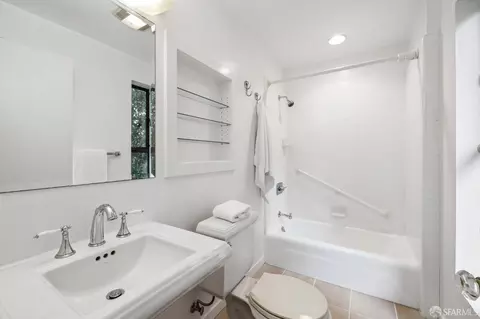 2536 Baker St, San Francisco, CA 94123 photo 55