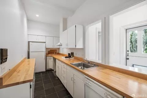 2536 Baker St, San Francisco, CA 94123 photo 54