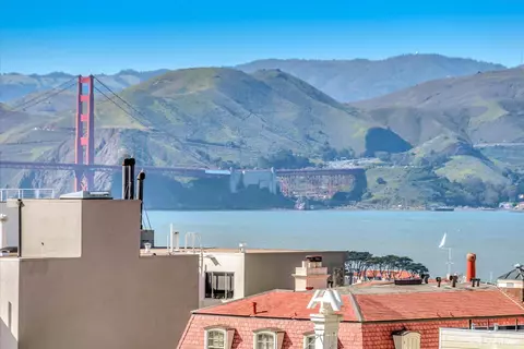 2090 Pacific Ave #303, San Francisco, CA 94109