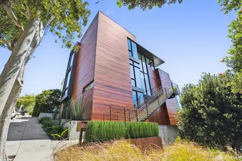 97 Park Hill Ave, San Francisco, CA 94114