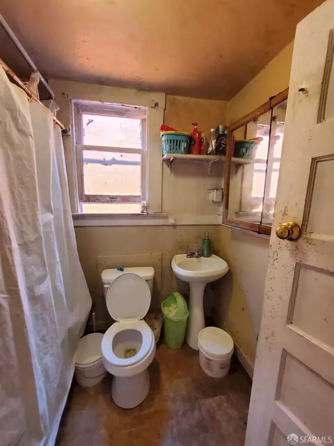 149 Goethe St, San Francisco, CA 94112 photo 17