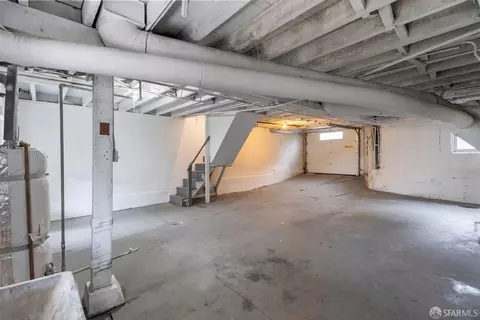 751 Moultrie St, San Francisco, CA 94110 photo 32