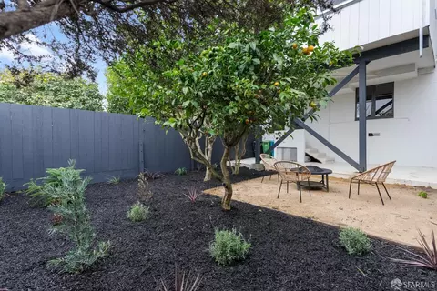 751 Moultrie St, San Francisco, CA 94110 photo 29
