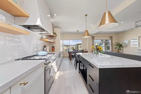 1119 Hollister Ave, San Francisco, CA 94124