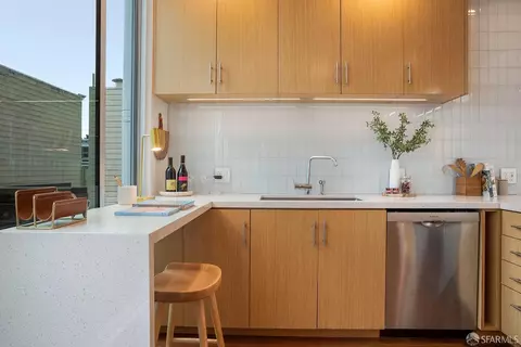 3631 Cesar Chavez St, San Francisco, CA 94110 photo 18