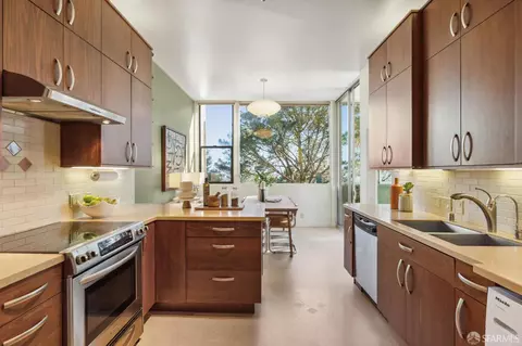 Kitchen - 65 Cleary Ct #10, San Francisco, CA 94109 photo 1 of 3