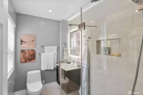 Bath - 3331 22nd St, San Francisco, CA 94110 photo 3 of 3