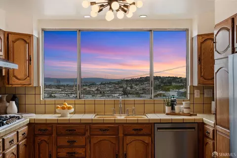 249 Nevada St, San Francisco, CA 94110 photo 11