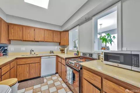 5015 Palmetto Ave #12, Pacifica, CA 94044 photo 3