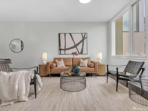 293 Friedell St, San Francisco, CA 94124