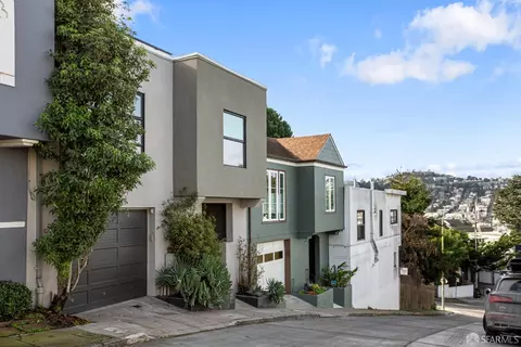 20 Aztec St, San Francisco, CA 94110