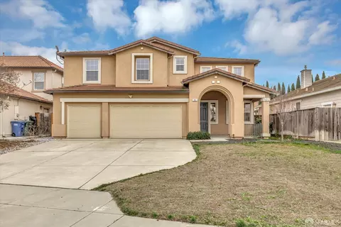 14 Diane Ct, Oakley, CA 94561