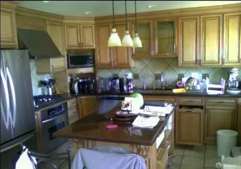 44 Ledyard St, San Francisco, CA 94124 photo 4