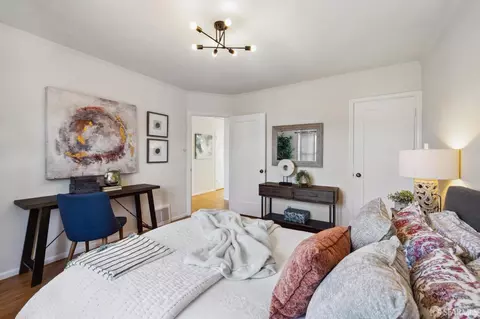 2586 36th Ave, San Francisco, CA 94116 photo 20