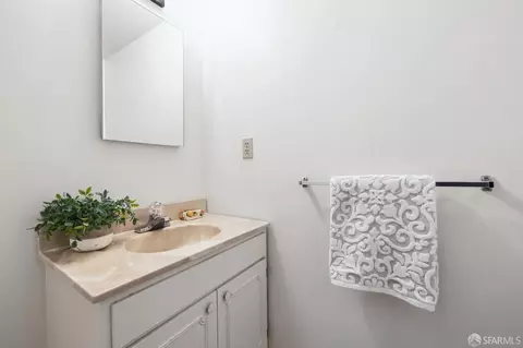 2586 36th Ave, San Francisco, CA 94116 photo 28