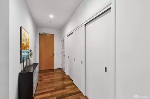 Entry Way - 733 Front St #401, San Francisco, CA 94111 photo 1 of 3