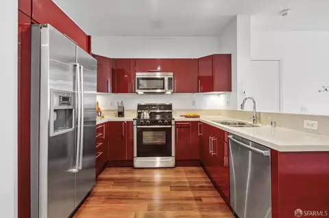 Kitchen - 733 Front St #401, San Francisco, CA 94111 photo 1 of 1
