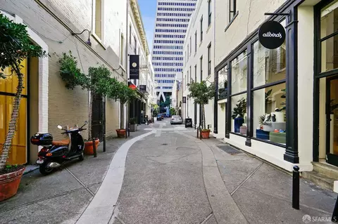 View/Area - 733 Front St #401, San Francisco, CA 94111 photo 24 of 30