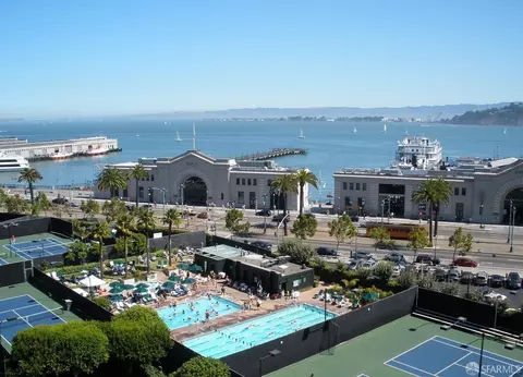 View/Area - 733 Front St #401, San Francisco, CA 94111 photo 20 of 30