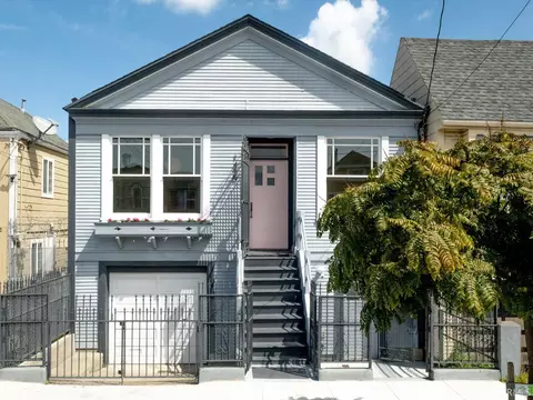 1470 Van Dyke Ave, San Francisco, CA 94124