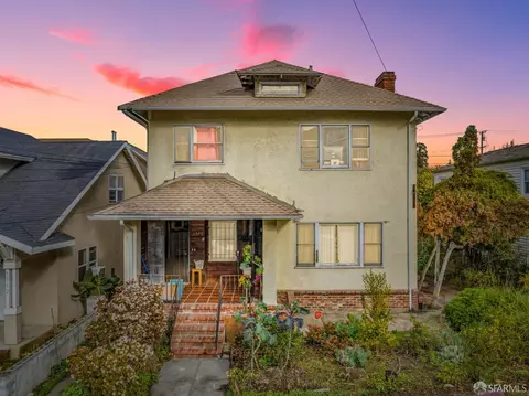 1528 E 31st St, Oakland, CA 94602