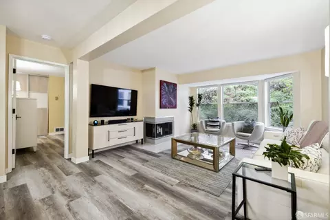 1380 Greenwich St #209, San Francisco, CA 94109