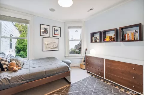 Bedroom - 2960 Steiner St, San Francisco, CA 94123 photo 7 of 10