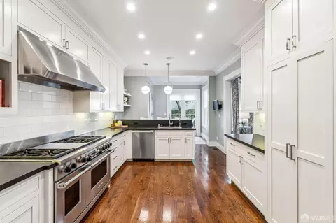 Kitchen - 2960 Steiner St, San Francisco, CA 94123 photo 3 of 4