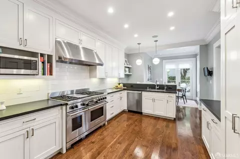 Kitchen - 2960 Steiner St, San Francisco, CA 94123 photo 1 of 4