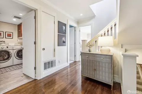 Entry Way - 2960 Steiner St, San Francisco, CA 94123 photo 3 of 3